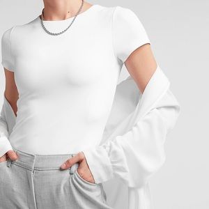 Express Compression Tee - Black & White